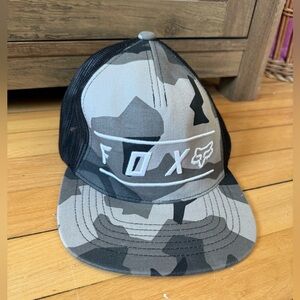 Fox racing grey camo hat‎